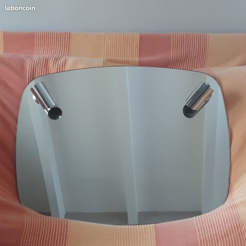 Miroir avec spots (image 1)