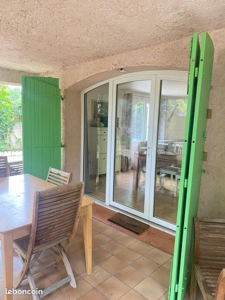 Appartement 2 pièces 63 m² · à Marseille · 63 m² · 830 €/mois