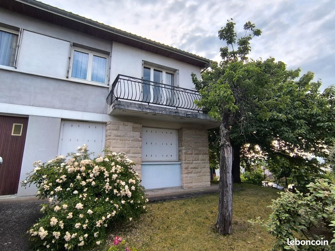 Maison 4 pièces 90 m² · à Clermont-Ferrand · 90 m² · 240 000 €