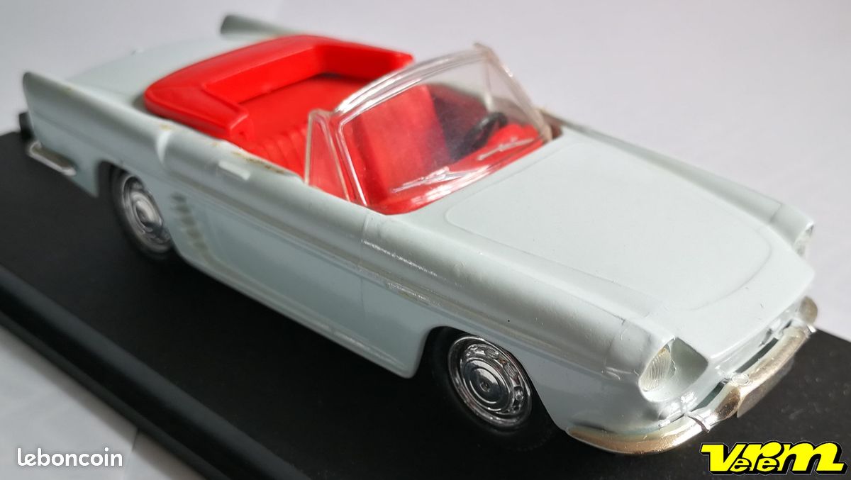 RENAULT FLORIDE Vert NOREV 1:43 avec une figurine