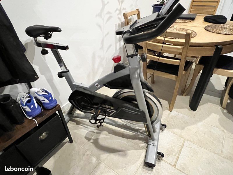 Vélo d’appartement BH FITNESS (image 1)