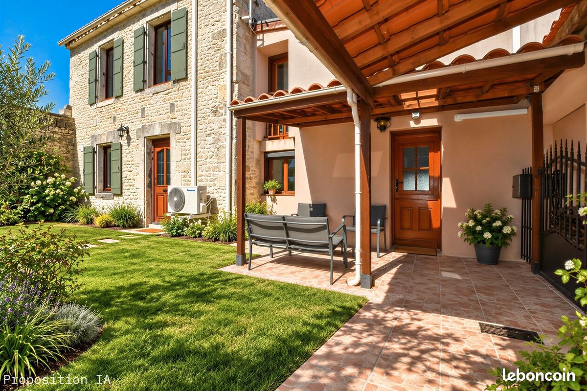 Maison 9 pièces 143 m² · à Salles-sur-Mer · 143 m² · 450 000 €