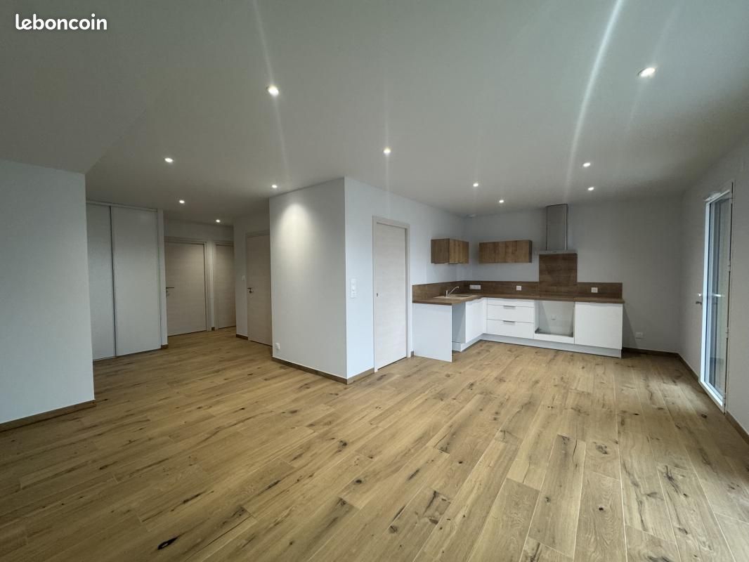 Appartement 3 pièces 71 m² · à Montbrison · 71 m² · 920 €/mois