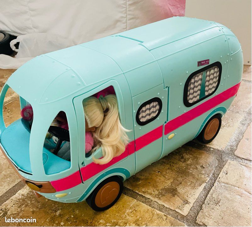 Camping car lol avec lot de poupées (image 9)