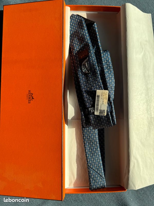 Cravate Hermès 👔 (image 2)