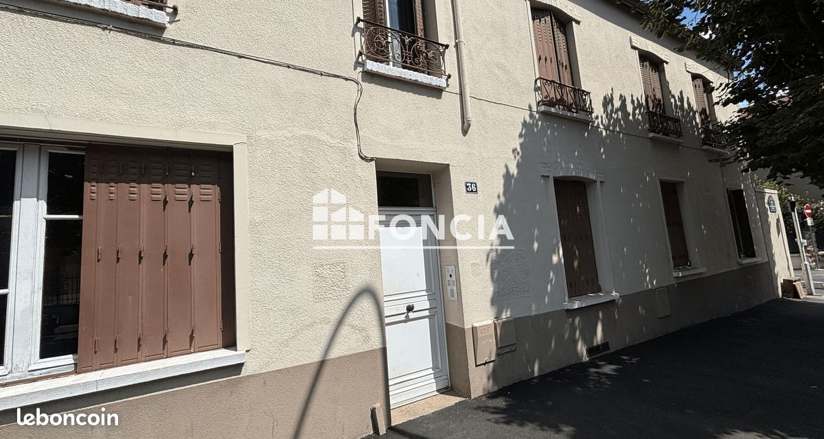 Appartement 2 pièces 37 m² · à Villejuif · 37 m² · 940 €/mois