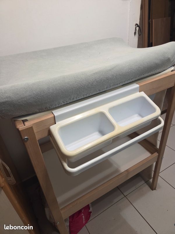 Table à langer avec baignoire (image 3)
