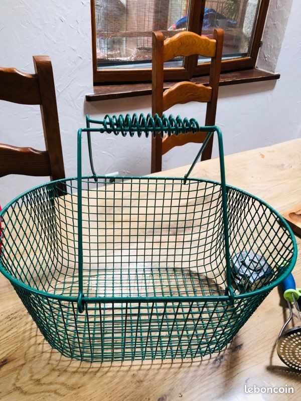 Lot de 3 grands paniers et un cadeau (image 5)