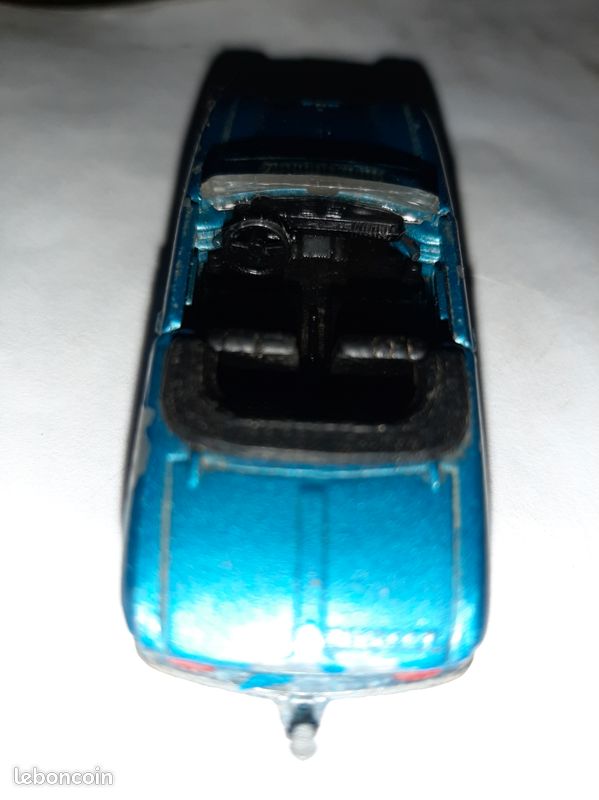 Majorette Peugeot 504 1/65 - Etoile Auto49