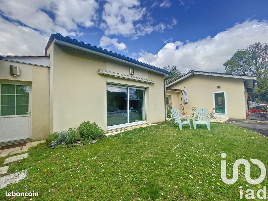 Propriété 5 pièces 145 m² - Rions 33410 (image principale 9)