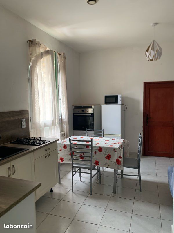 Appartement 2 pièces 35 m² · à Vézénobres · 35 m² · 570 €/mois