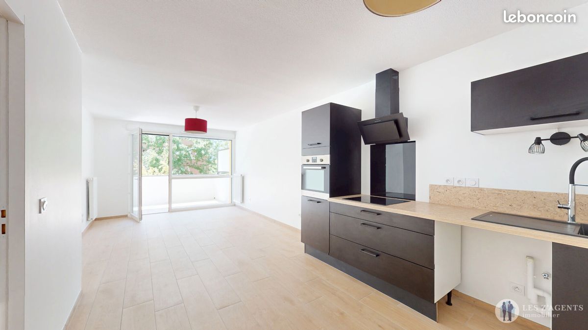 Appartement 3 pièces 66 m² · à Échirolles · 66 m² · 210 000 €