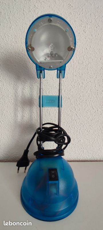 Lampe de bureau télescopique (image 1)