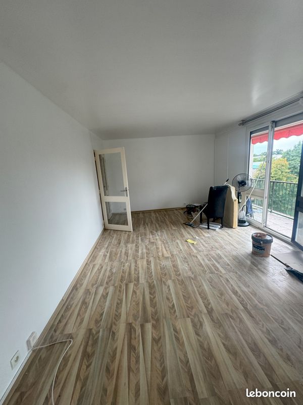 Appartement a louer yerres - 5 pièce(s) - 100 m2 - Surfyn