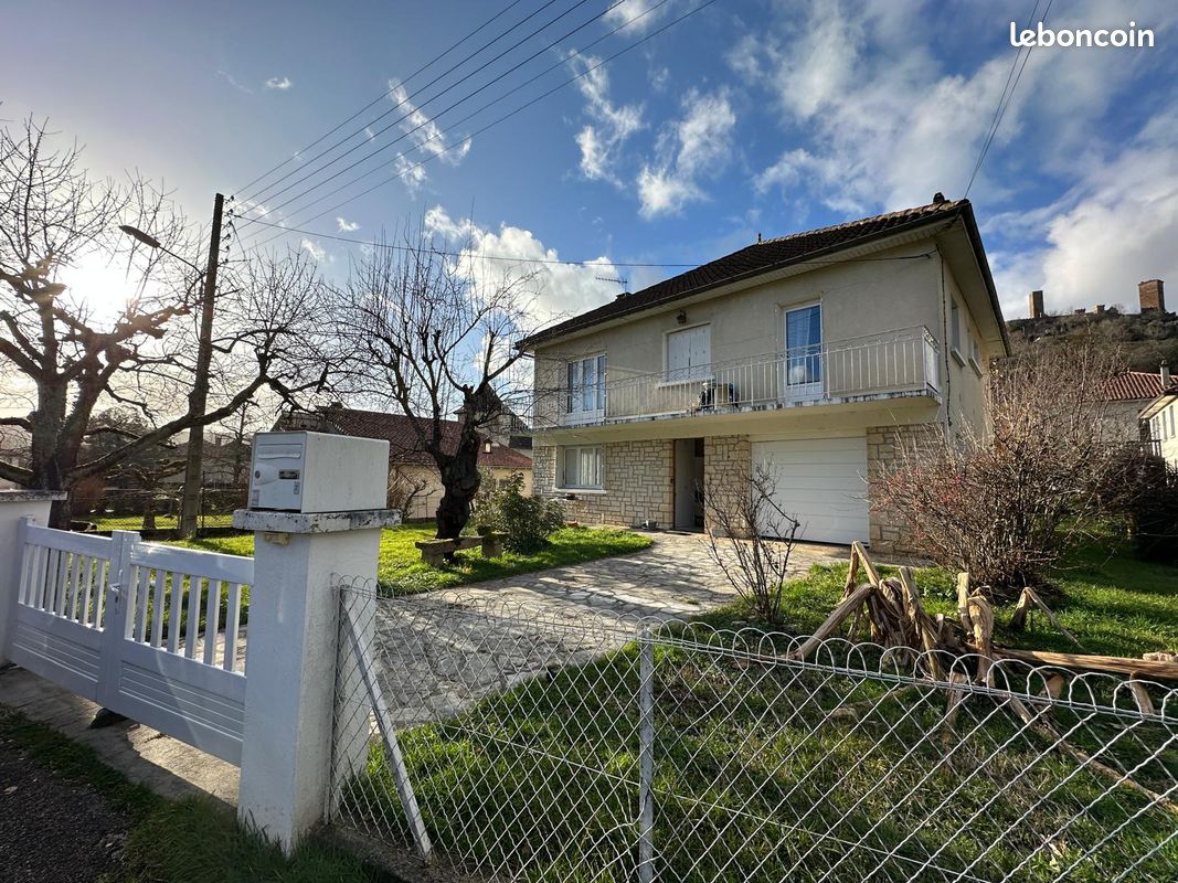 Maison 5 pièces 154 m² · à Saint-Céré · 154 m² · 188 000 €