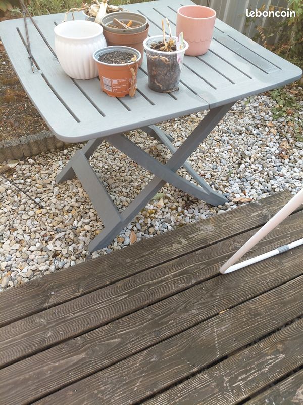 Table de jardin pliable (image 1)
