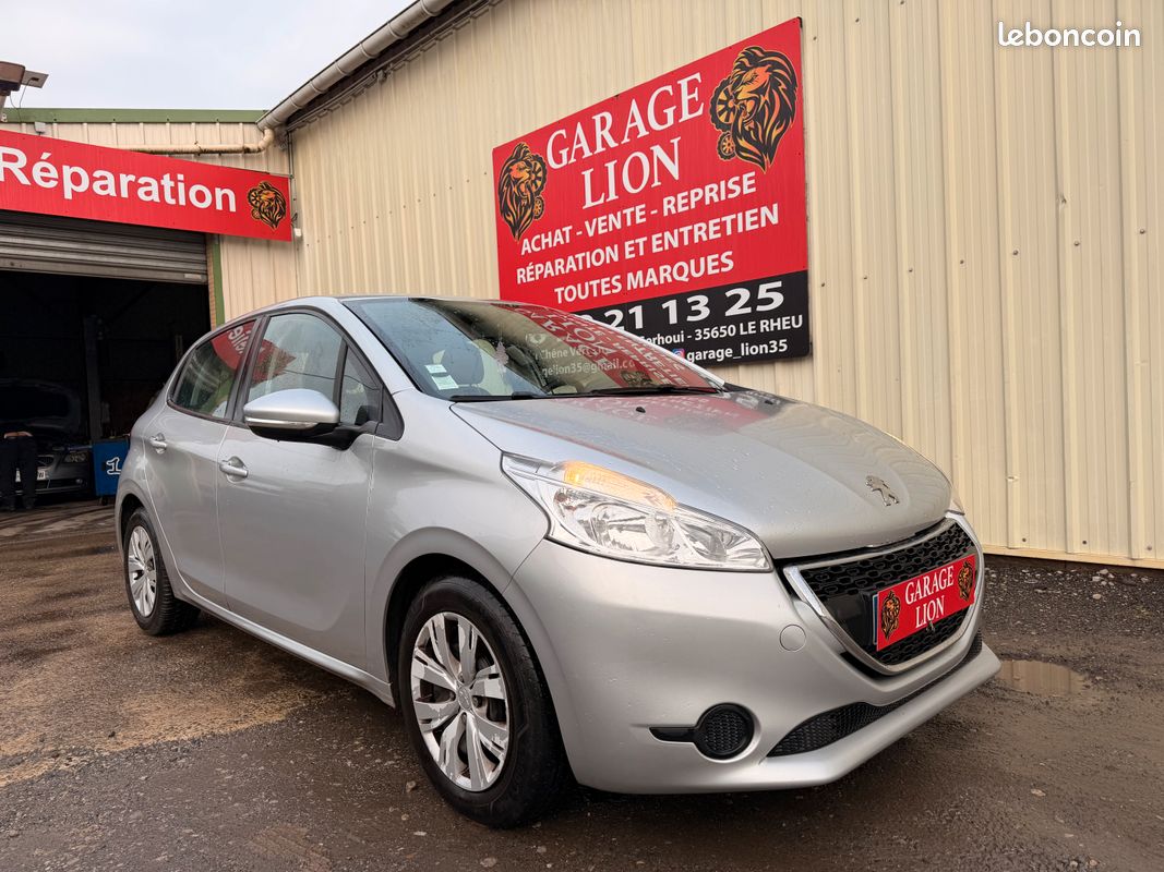 PEUGEOT 208 1.6 blue HDI 100 CV (image 1)