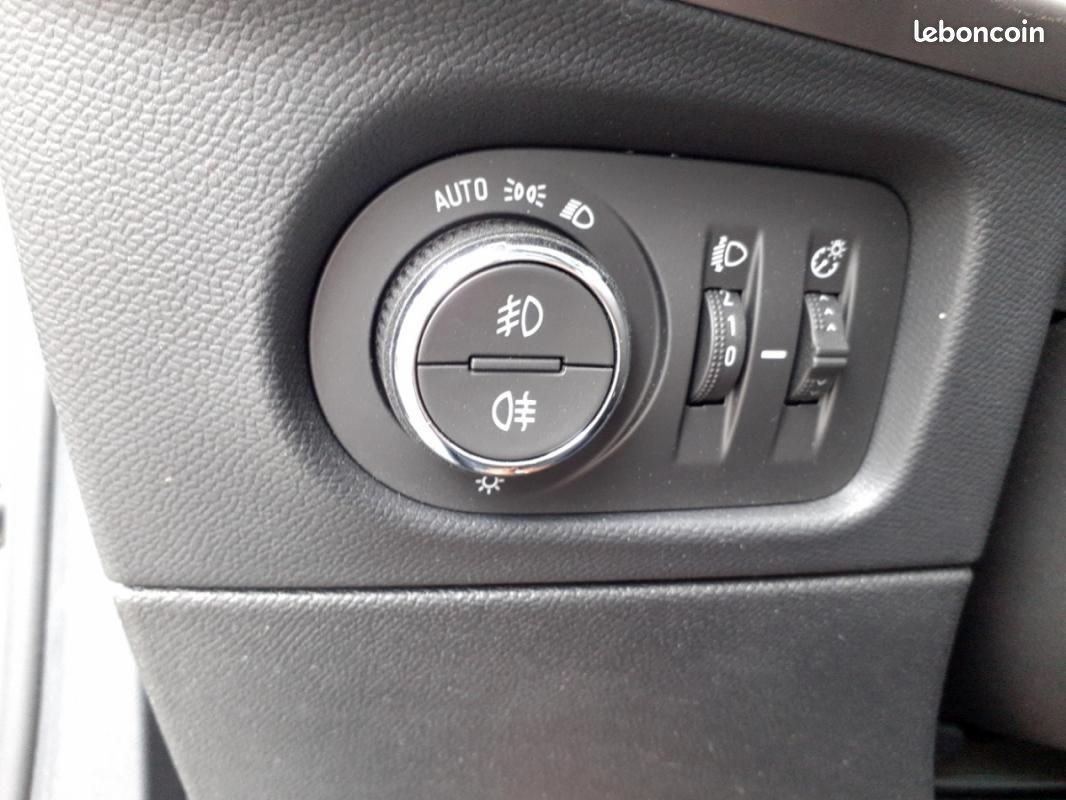 Opel Mokka II 1.2 Turbo 130ch AUTO ELEGANCE (image 13)