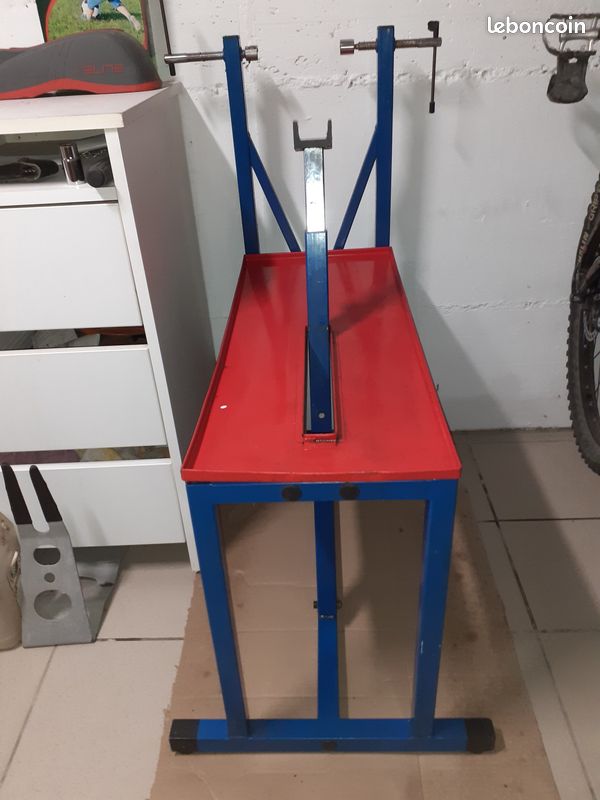 Table entretien de vélo (image 1)