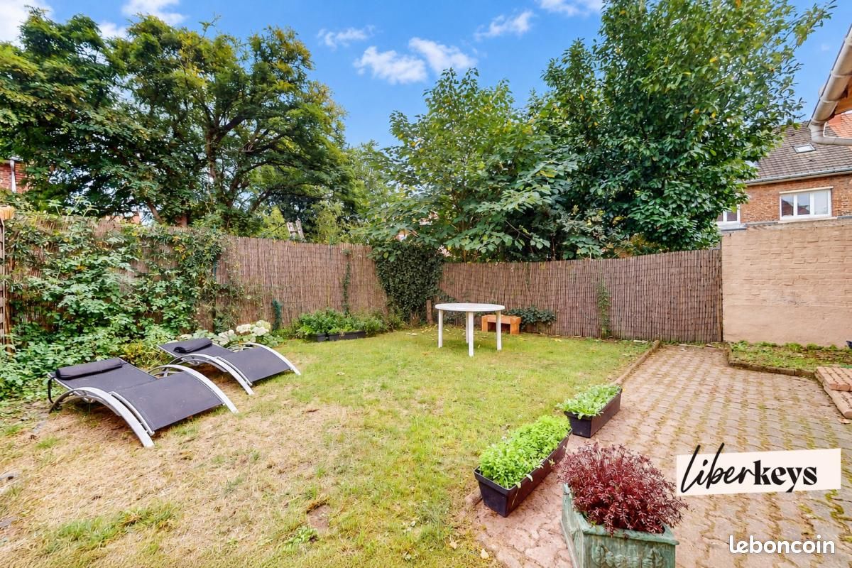Maison 6 pièces 120 m² · à Lille · 120 m² · 222 000 €