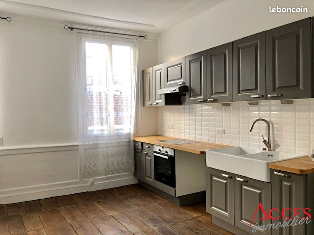 Appartement 3 pièces 122 m² · à Limoges · 122 m² · 890 €/mois