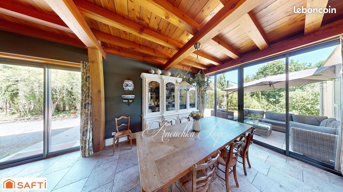 Propriété 9 pièces 308 m² (image 6)
