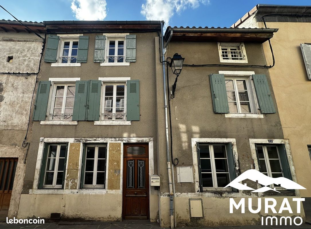 Maison 5 pièces 150 m² · à Maringues · 150 m² · 97 200 €
