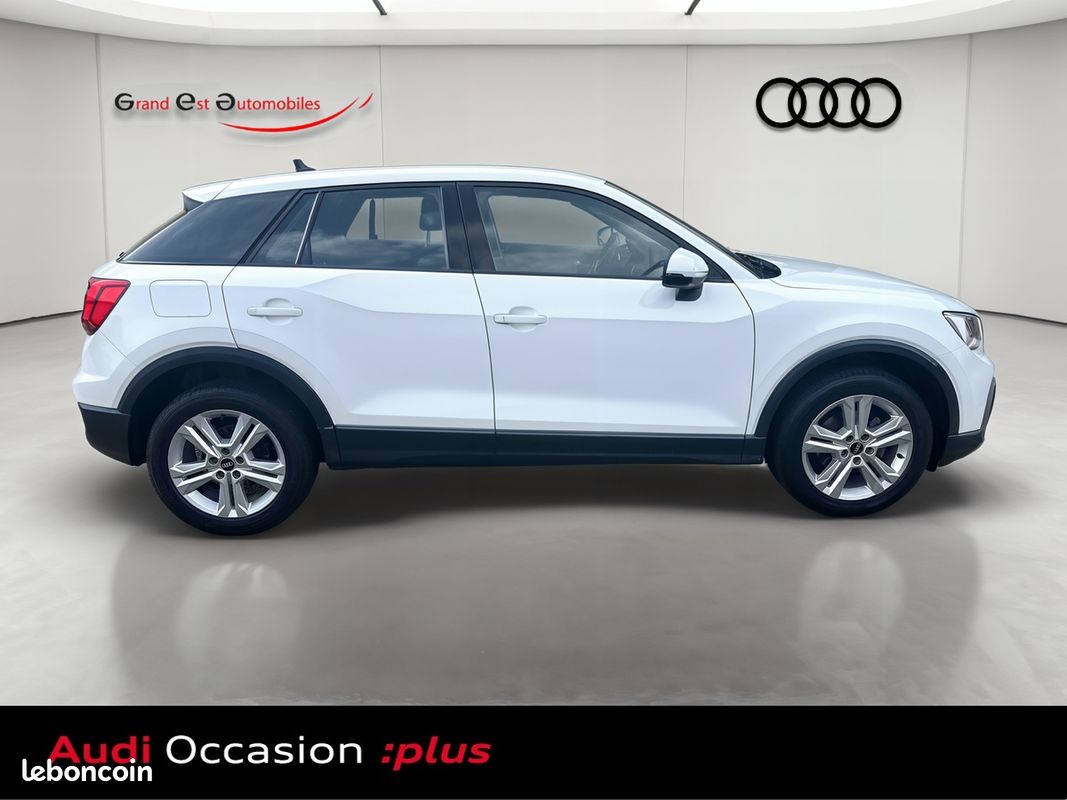 AUDI Q2 35 TFSI 150 S tronic 7 Design (image 6)