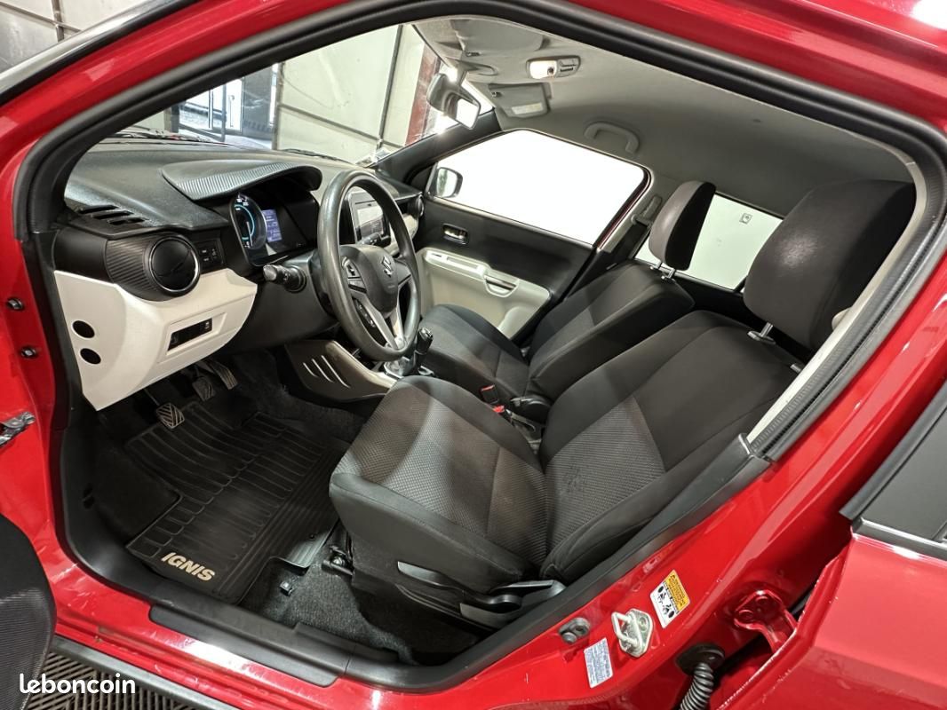 Suzuki Ignis 1.2 Dualjet Privilège (image 16)