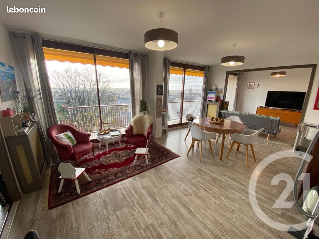 Appartement 4 pièces 105 m² · à Le Mans · 105 m² · 990 €/mois