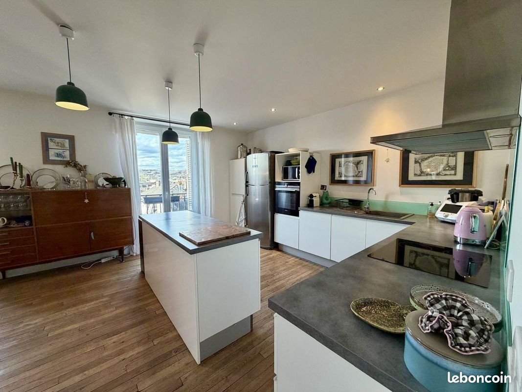 Appartement 3 pièces 116 m² · à Brive-la-Gaillarde · 116 m² · 1 230 €