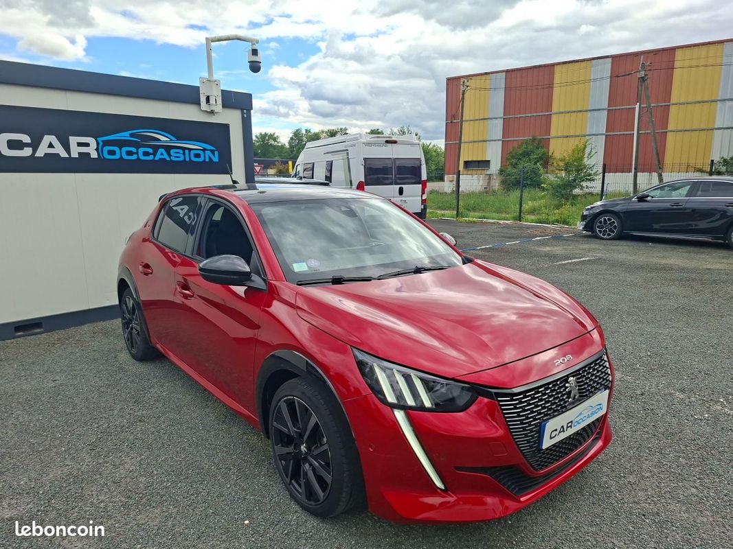 PEUGEOT 208 PureTech 130 S&S EAT8 GT (image 7)
