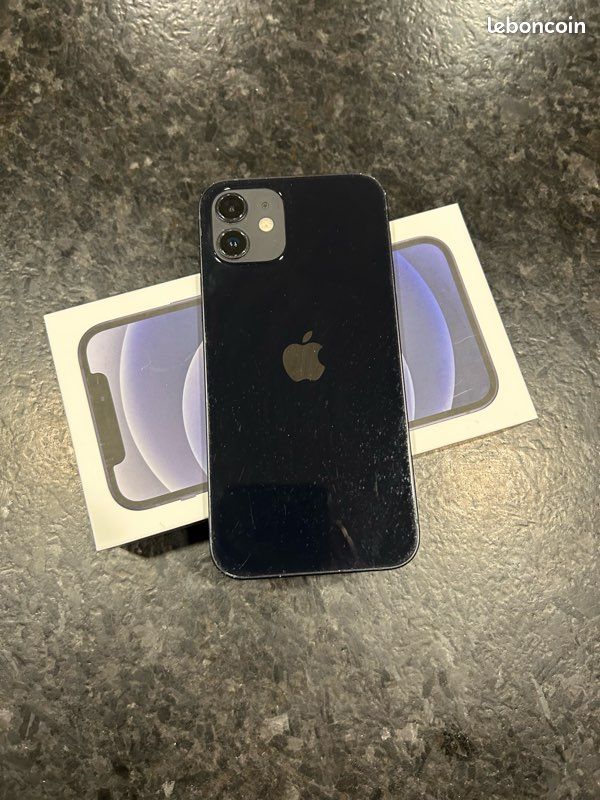 IPhone 12 noir 64BG bon état (image 1)