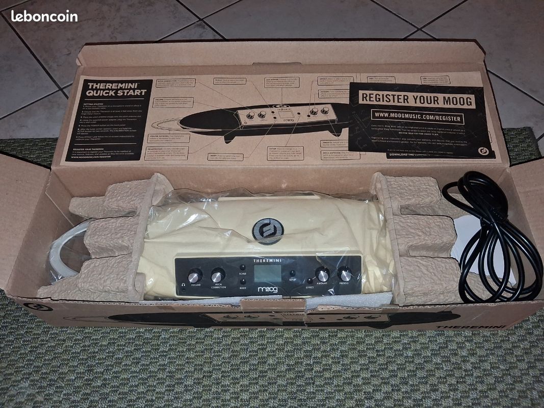 Theremini Moog (image 10)