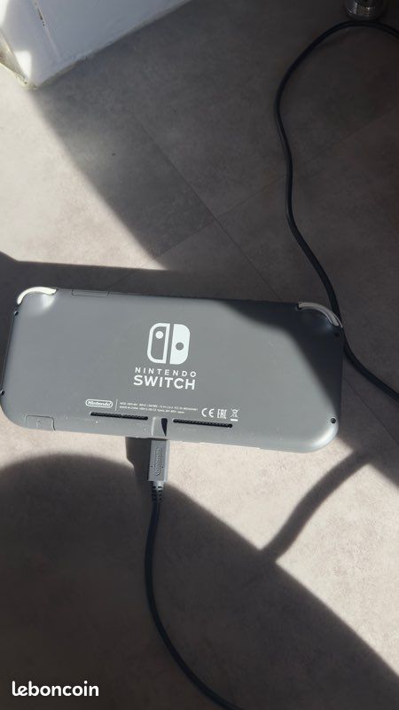 Switch lite - carte microSD 64GB (image 2)