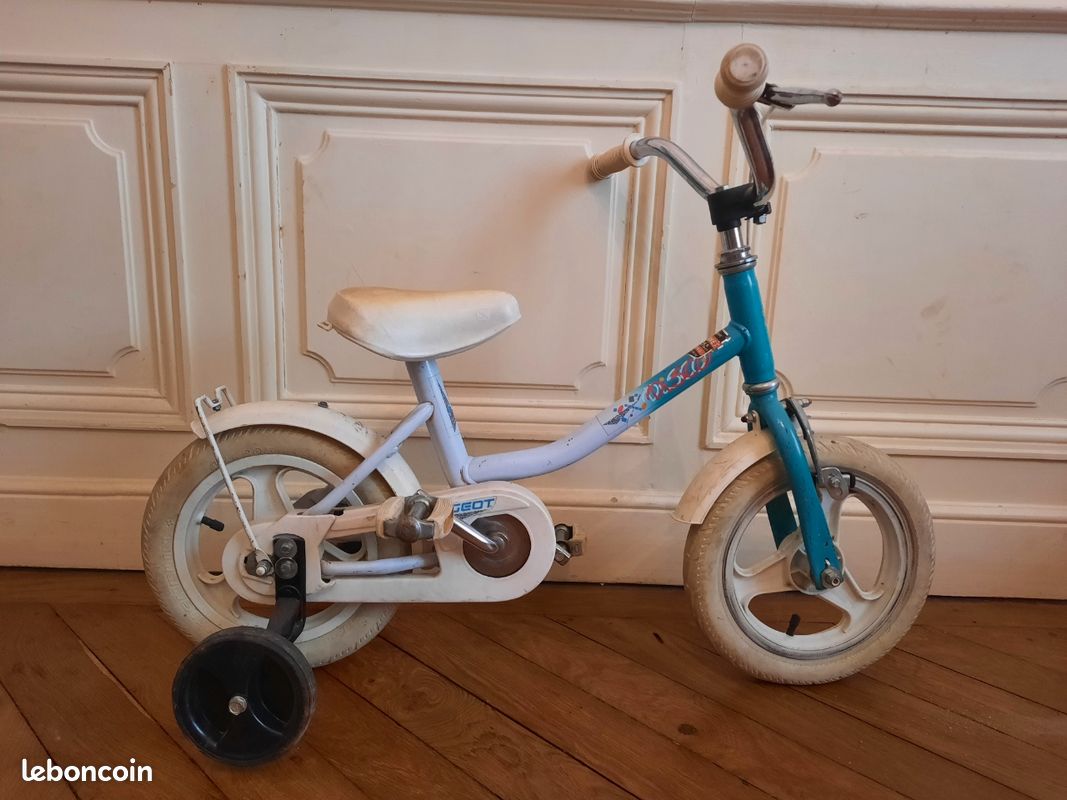 Petit vélo enfant Peugeot Vélos