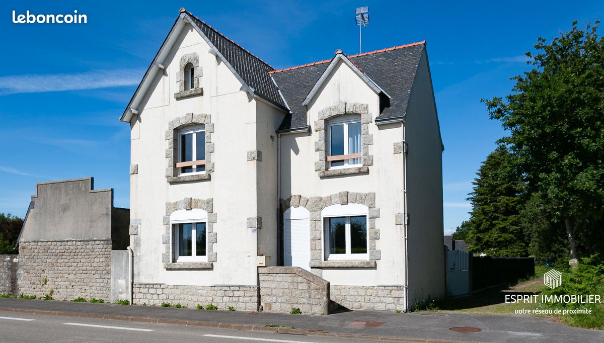 Maison 7 pièces 120 m² · à Névez · 120 m² · 272 480 €