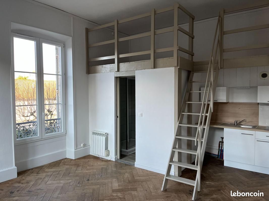 Appartement 1 pièce 27 m² · à Agen · 27 m² · 430 €