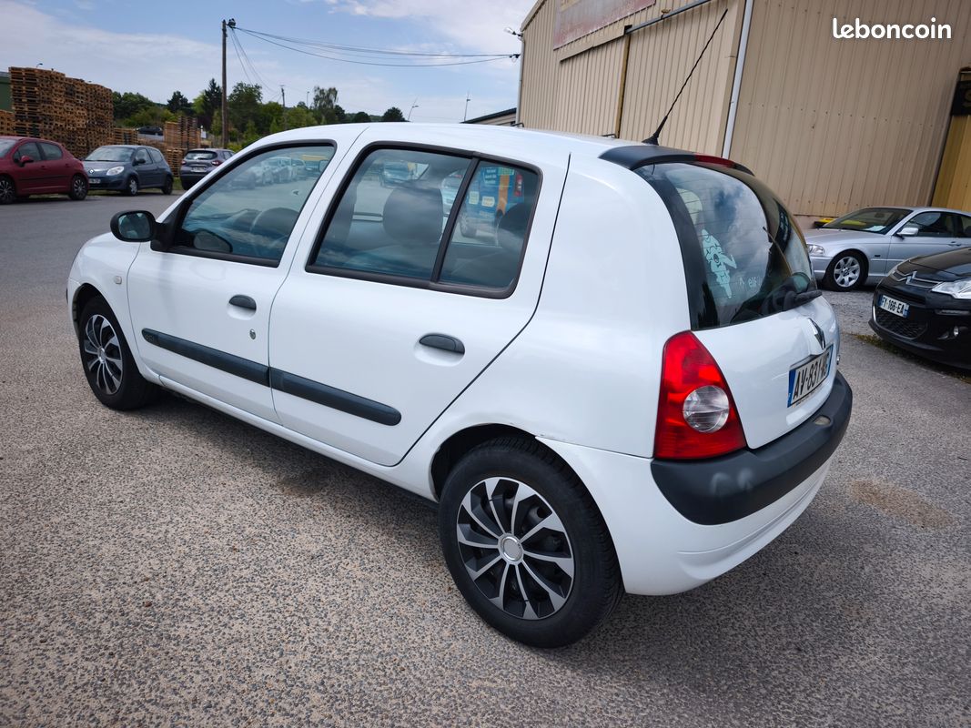 Clio 1.5 dci 80ch Campus 4cv 5 portes (image 3)