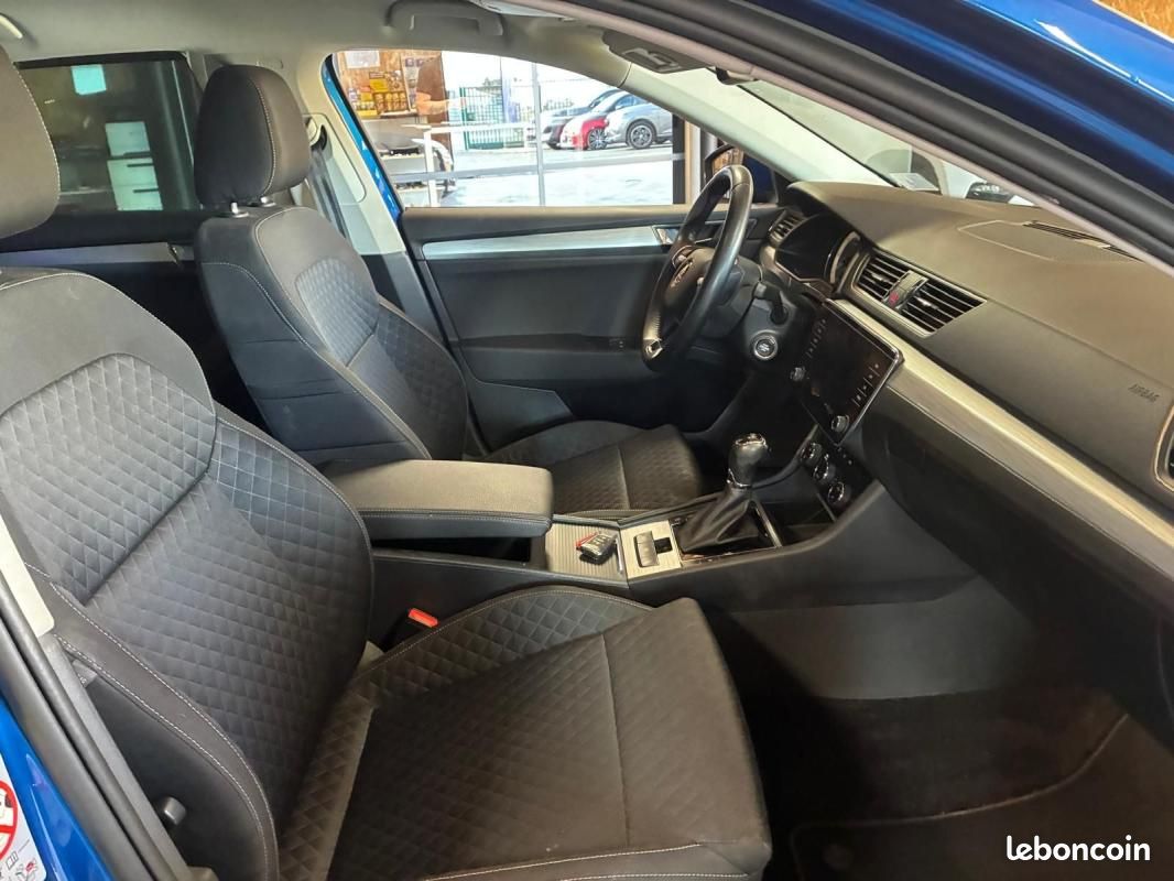 Skoda Superb Combi 2.0 TDI 150 DSG BUSINESS (image 29)