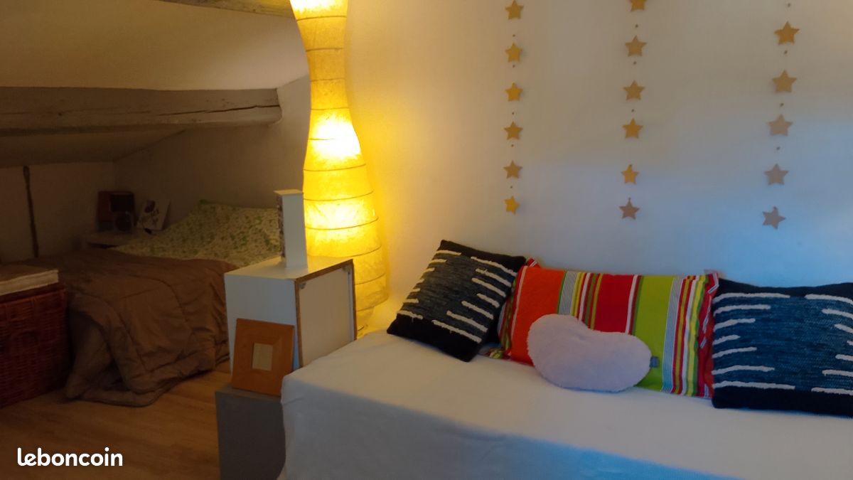 Chambre cosy (image 8)