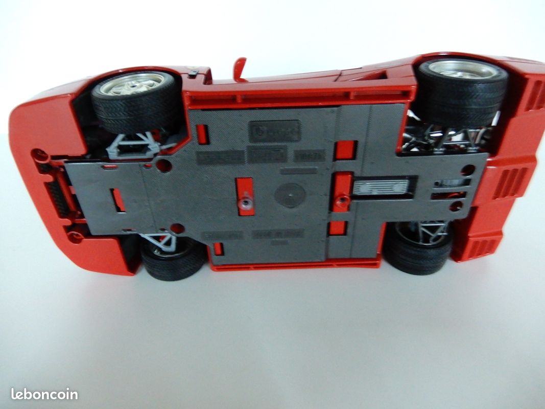 Jouets lot de 3 Ferrari Voitures miniatures Collections (image 5)
