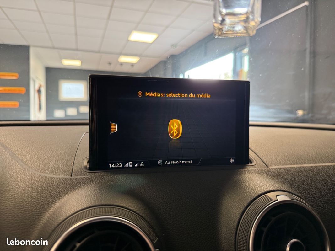 AUDI A3 SPORTBACK 2.0 TDI 150Ch S LINE EXT S-TRONIC BVA - APPLE CARPLAY - SIEGES CHAUFFANTS (image 28)