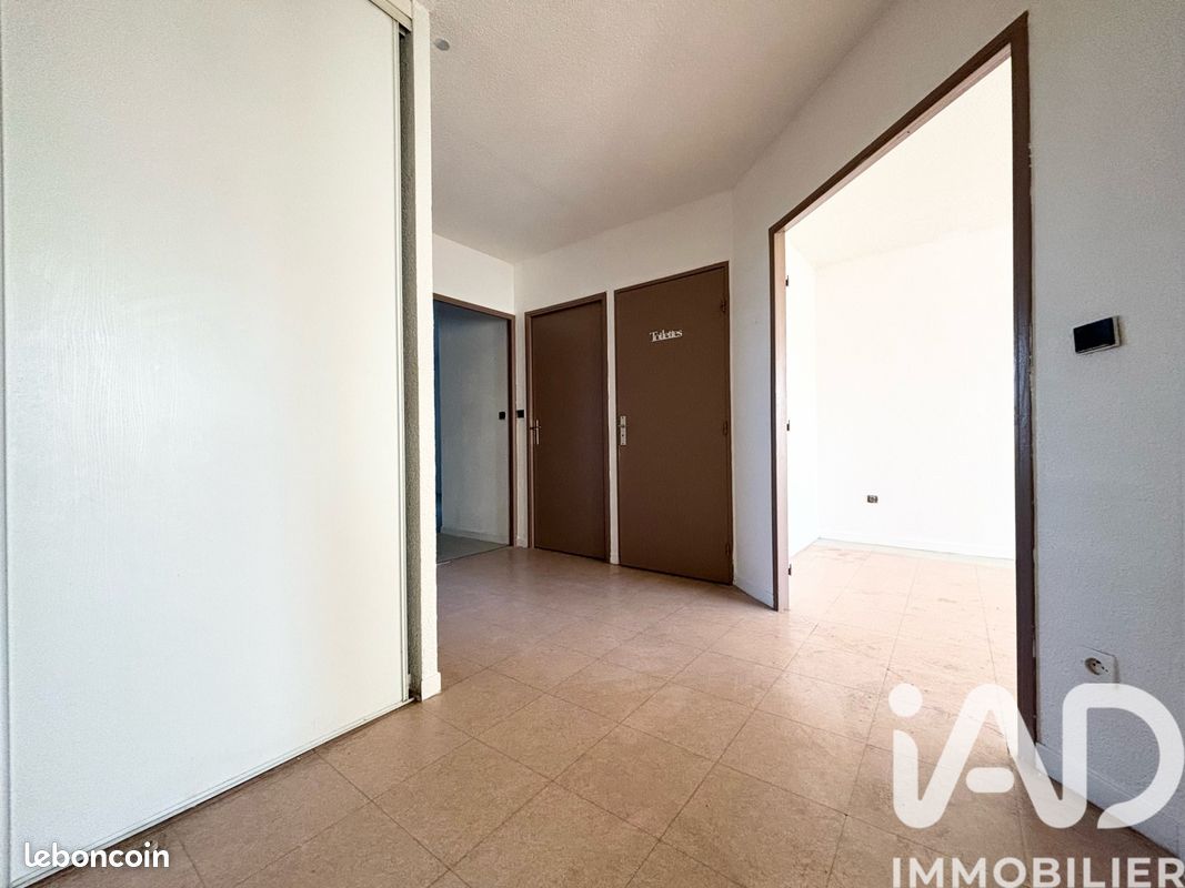 Appartement 4 pièces 64 m² (image 2)