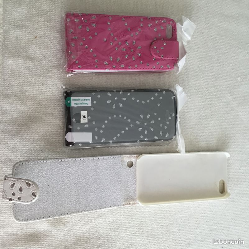 Lot 3 étuis neufs pour IPhone 5 (image 1)