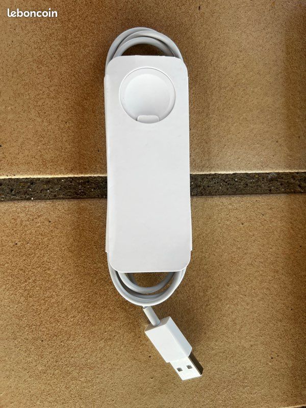 Câble de charge magnétique pour Apple Watch ⌚️ (image 1)