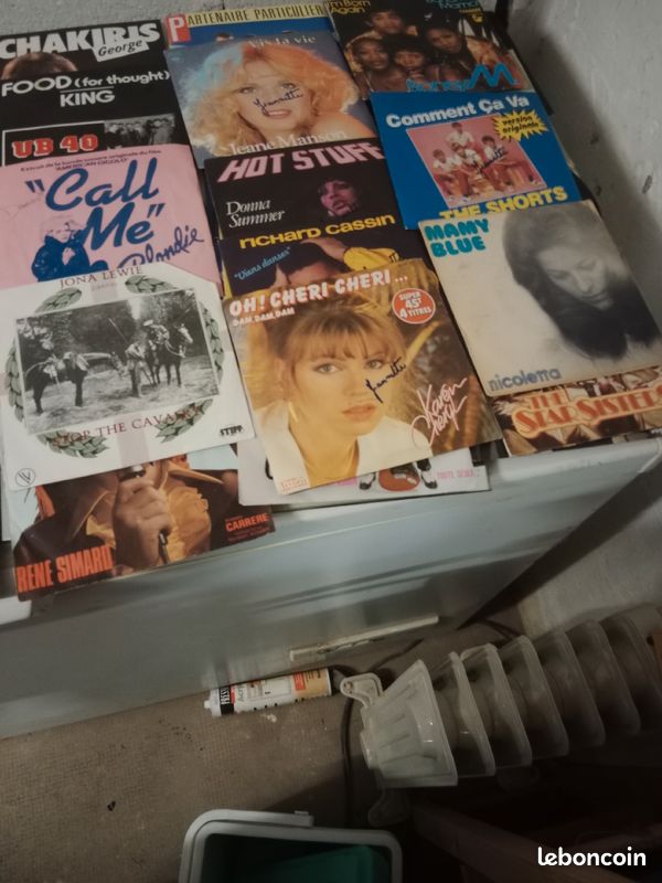 Disque vinyle 45 tours (image 4)
