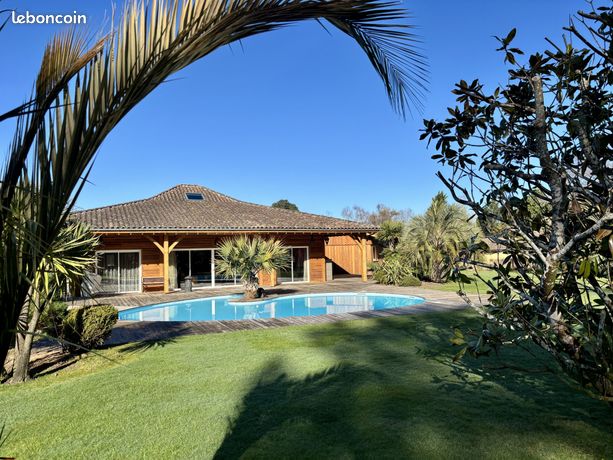 Propriété 5 pièces 202 m²