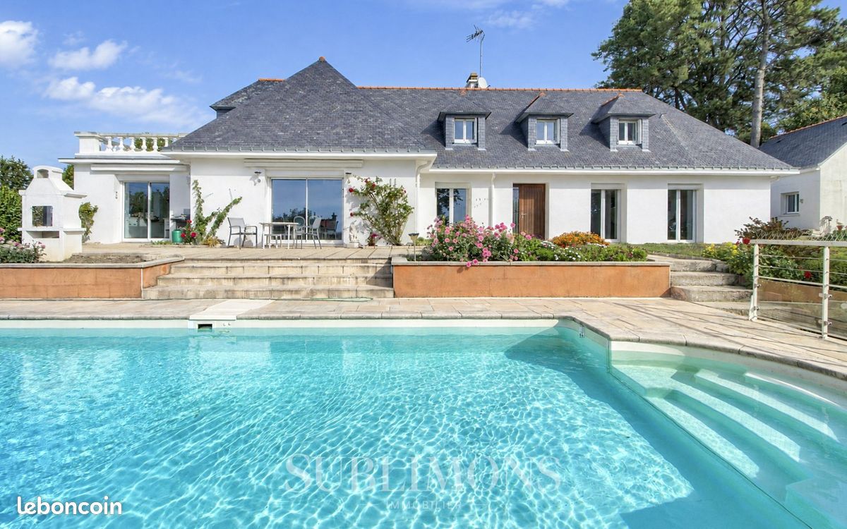 Maison 6 pièces 198 m² · à Saint-Avé · 198 m² · 870 000 €