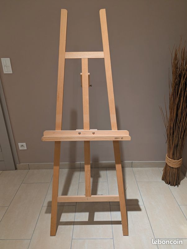 Chevalet en bois (image 1)